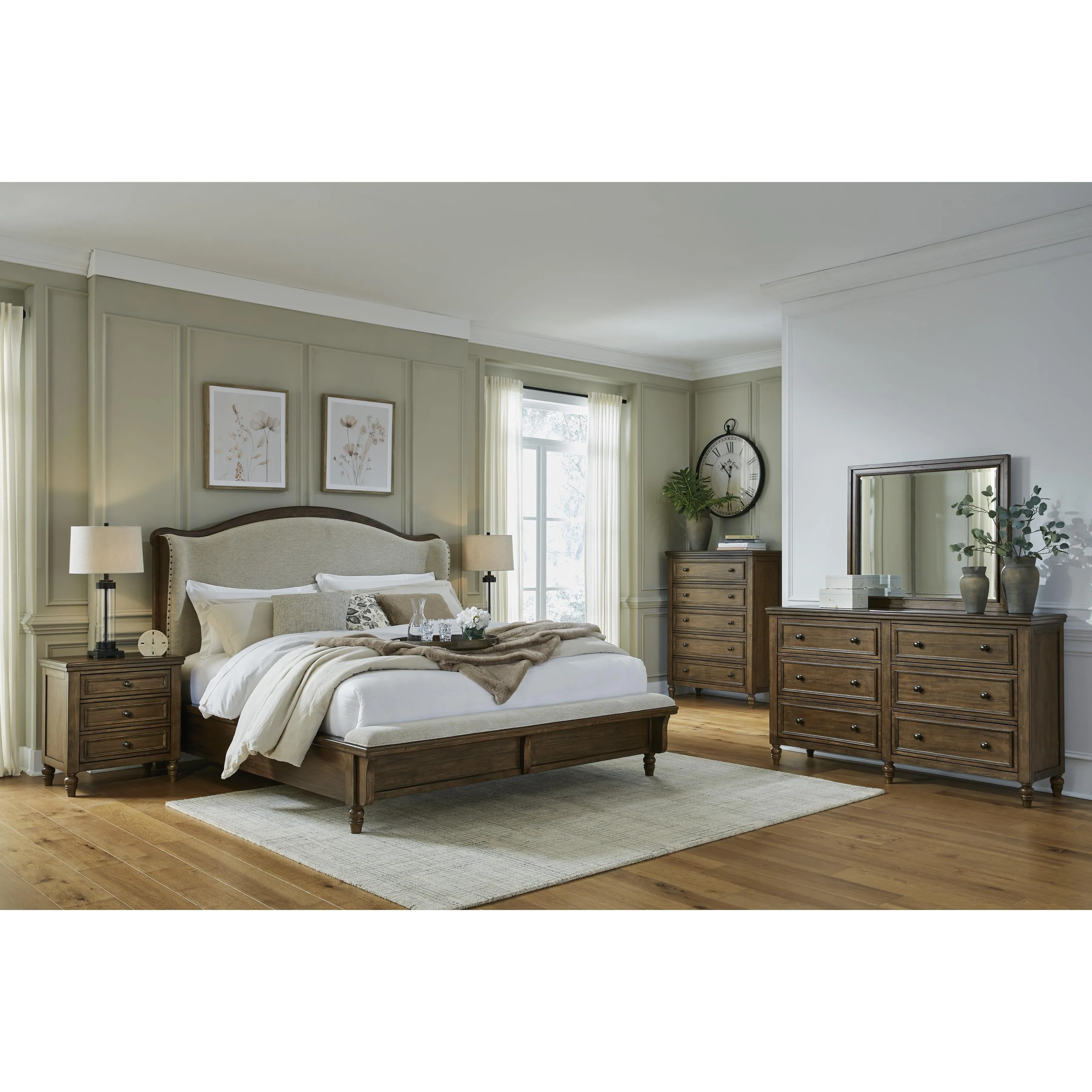 Benchcraft Sturlayne 3-Drawer Nightstand B787-93