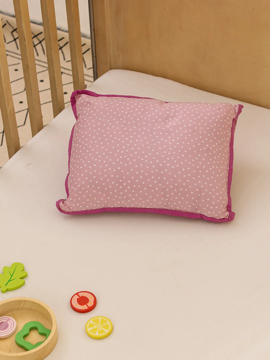Bitsy Polka Pillow Cover (Pink)