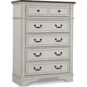 Brollyn Chest