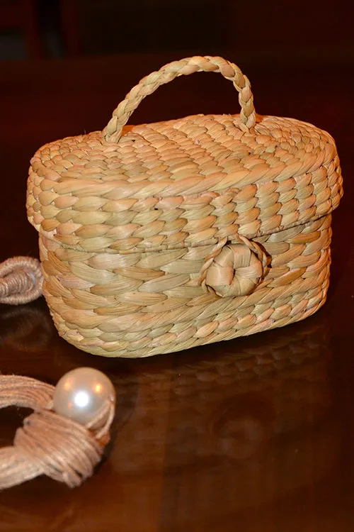 Dharini Kauna Oval Trinket & Gift Box Small