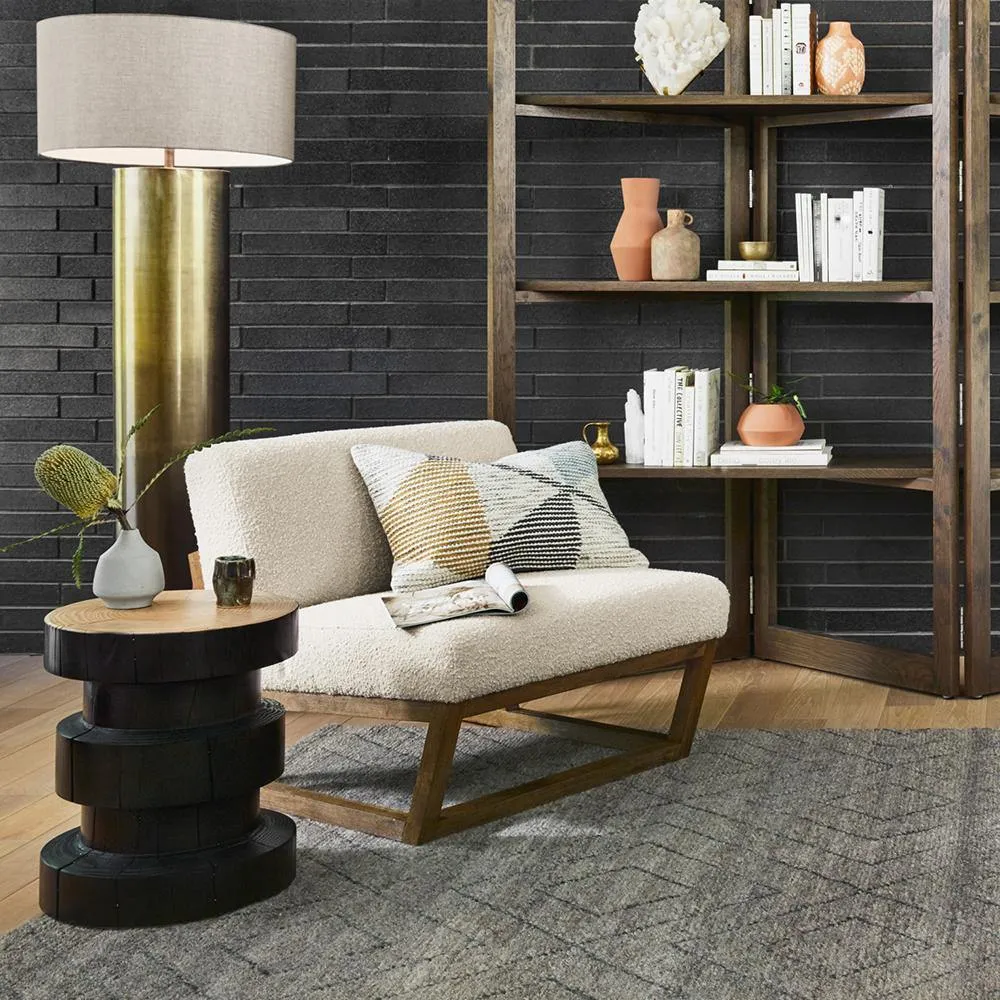 Leonie Chair