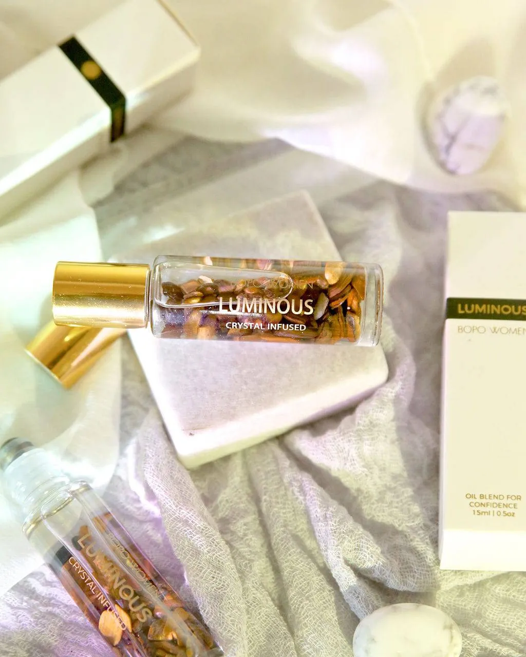 LUMINOUS CRYSTAL PERFUME ROLLER