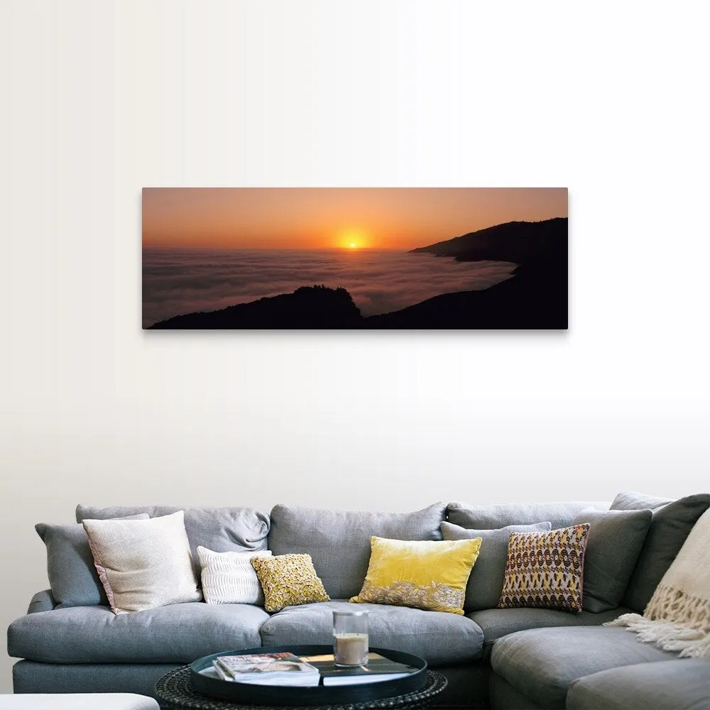 "California, Big Sur, Pacific Ocean, Sunset with marine layer" Canvas Wall Art