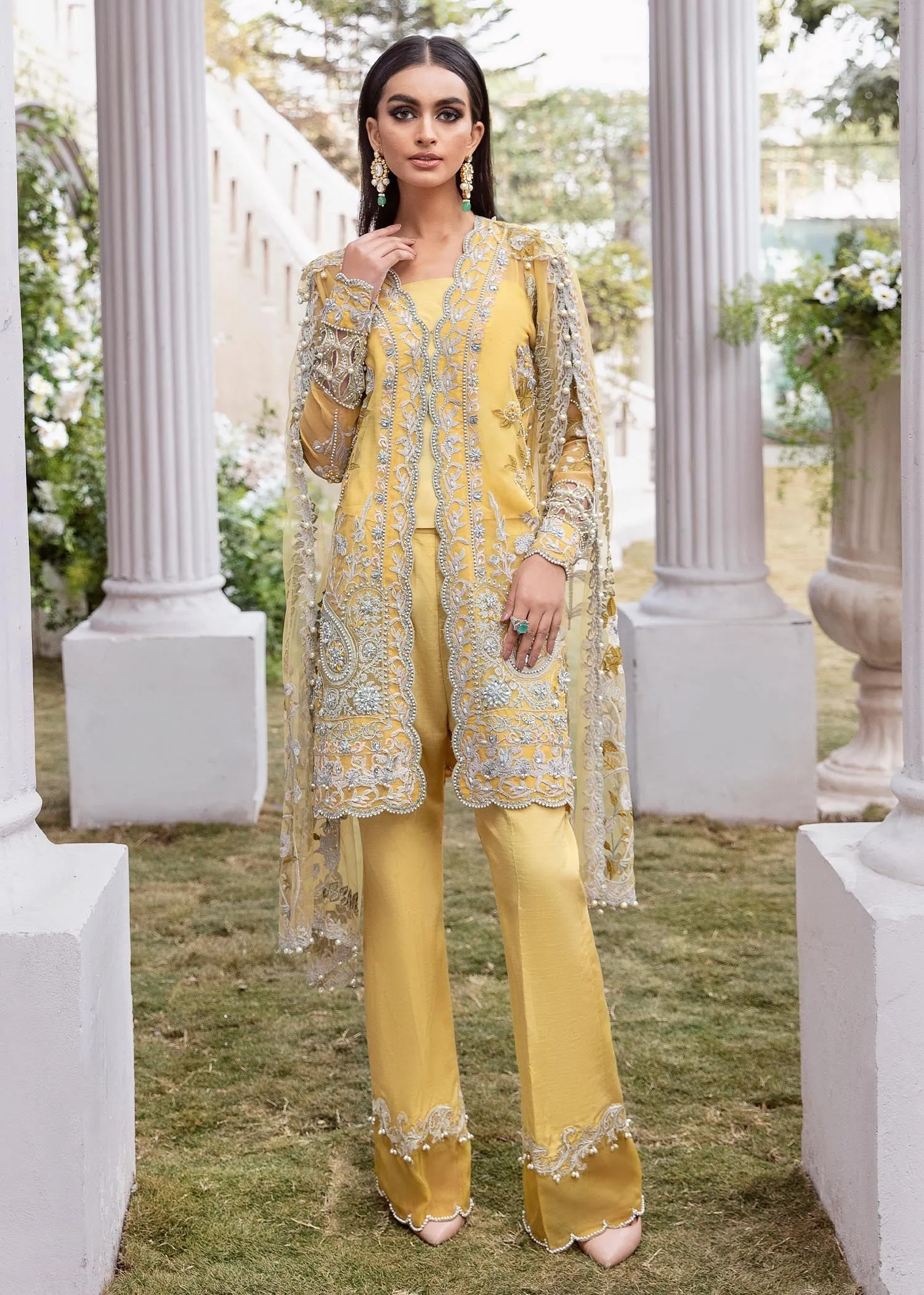 Tabassum Mughal x Meera's Wedding Formals – MORNING LIGHT