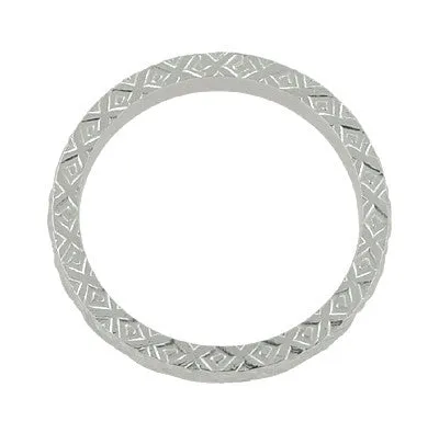 X and O Kisses Wheat Wedding Band in 14 Karat White Gold